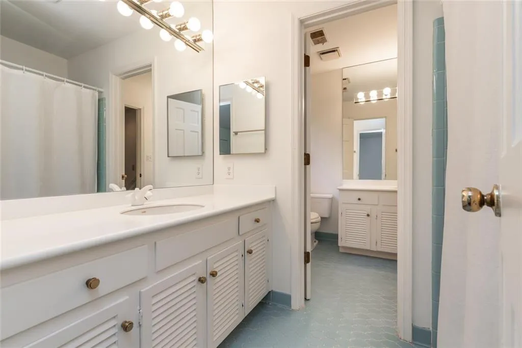 7420 Princeton Trace, Sandy Springs, Georgia 30328, 4 Bedrooms Bedrooms, ,3 BathroomsBathrooms,Residential,Sold,7420 Princeton Trace,6800997