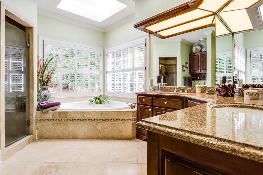 7425 Brandonshire Road, Sandy Springs, Georgia 30350, 4 Bedrooms Bedrooms, ,3 BathroomsBathrooms,Residential,Sold,7425 Brandonshire Road,5873849