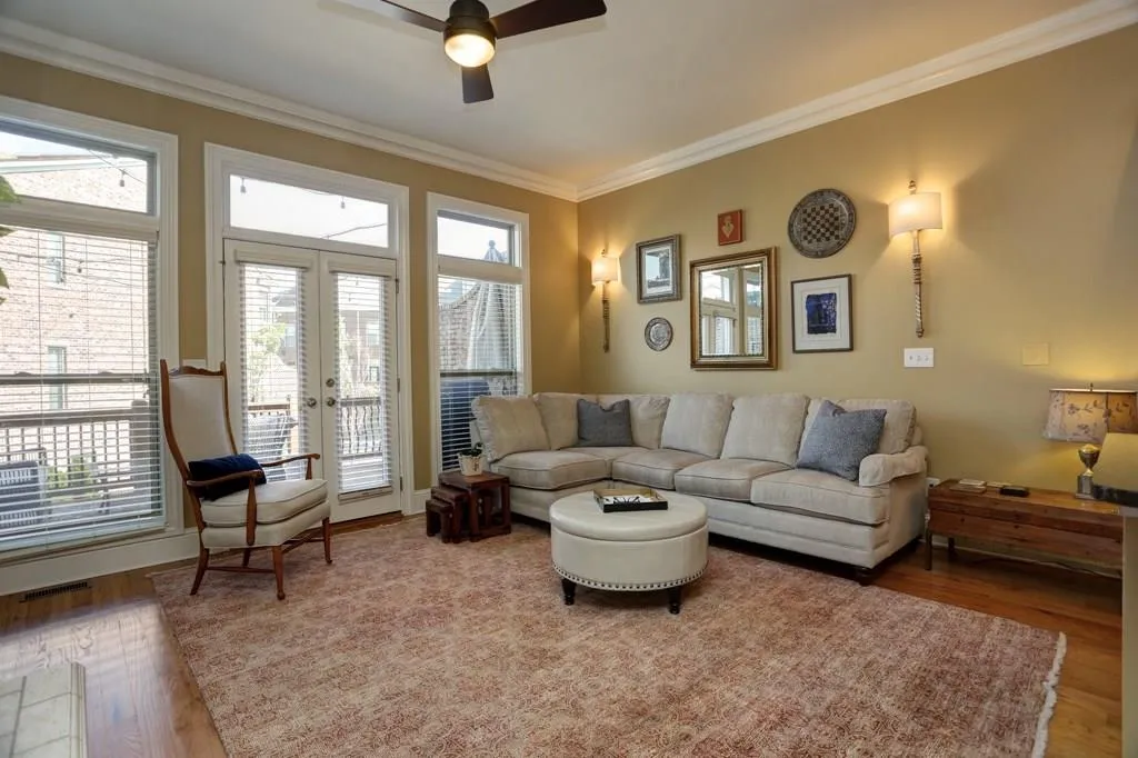 349 Alderwood Lane Unit 50, Sandy Springs, Georgia 30328, 3 Bedrooms Bedrooms, ,3 BathroomsBathrooms,Residential,Sold,349 Alderwood Lane Unit 50,5831919