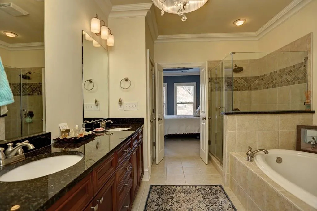 349 Alderwood Lane Unit 50, Sandy Springs, Georgia 30328, 3 Bedrooms Bedrooms, ,3 BathroomsBathrooms,Residential,Sold,349 Alderwood Lane Unit 50,5831919