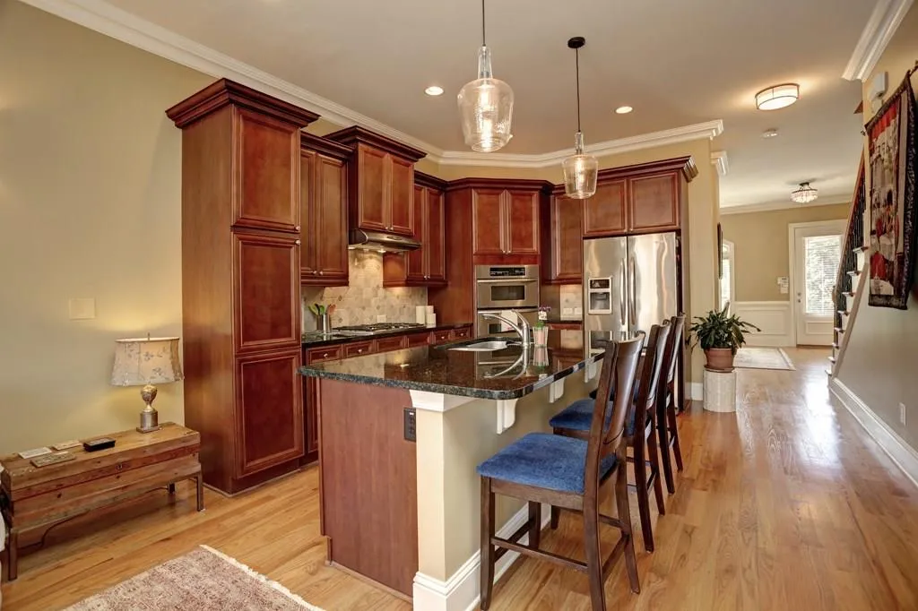 349 Alderwood Lane Unit 50, Sandy Springs, Georgia 30328, 3 Bedrooms Bedrooms, ,3 BathroomsBathrooms,Residential,Sold,349 Alderwood Lane Unit 50,5831919