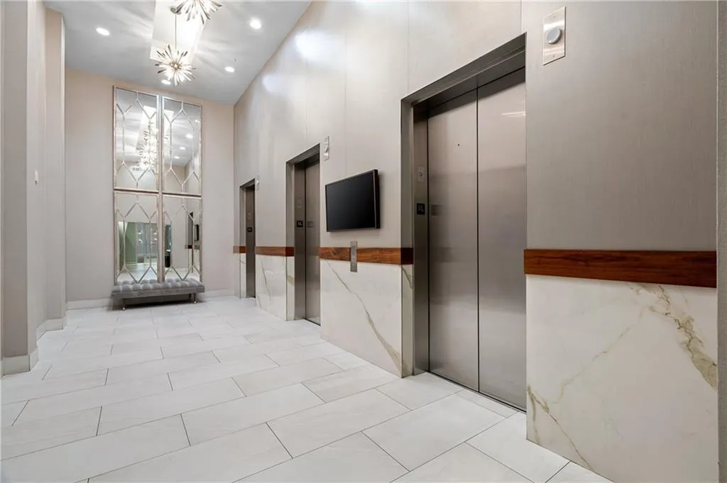 250 Pharr Road Ne Unit 2101, Atlanta, Georgia 30305, 2 Bedrooms Bedrooms, ,2 BathroomsBathrooms,Residential,For Sale,250 Pharr Road Ne Unit 2101,7547873 250 Pharr Road Ne Unit 2101, Atlanta, Georgia 30305, 2 Bedrooms Bedrooms, ,2 BathroomsBathrooms,Residential,For Sale,250 Pharr Road Ne Unit 2101,7547873