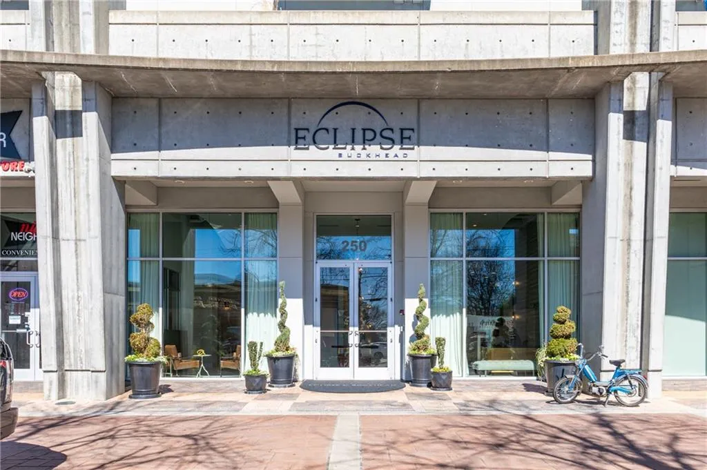 250 Pharr Road Ne Unit 2101, Atlanta, Georgia 30305, 2 Bedrooms Bedrooms, ,2 BathroomsBathrooms,Residential,For Sale,250 Pharr Road Ne Unit 2101,7547873