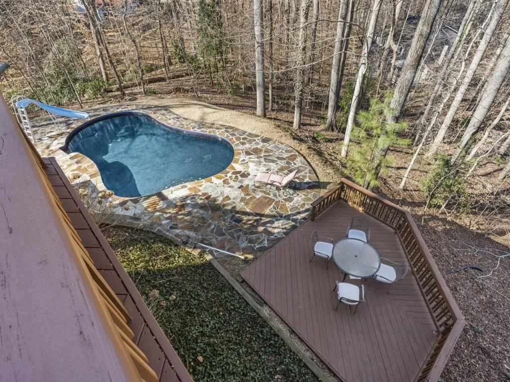 145 Classic Cove, Sandy Springs, Georgia 30350, 5 Bedrooms Bedrooms, ,4 BathroomsBathrooms,Residential,Sold,145 Classic Cove,6850535