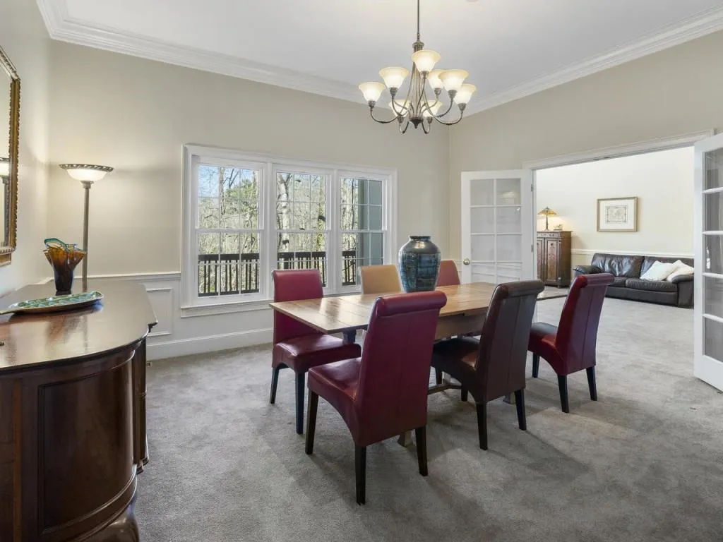 145 Classic Cove, Sandy Springs, Georgia 30350, 5 Bedrooms Bedrooms, ,4 BathroomsBathrooms,Residential,Sold,145 Classic Cove,6850535