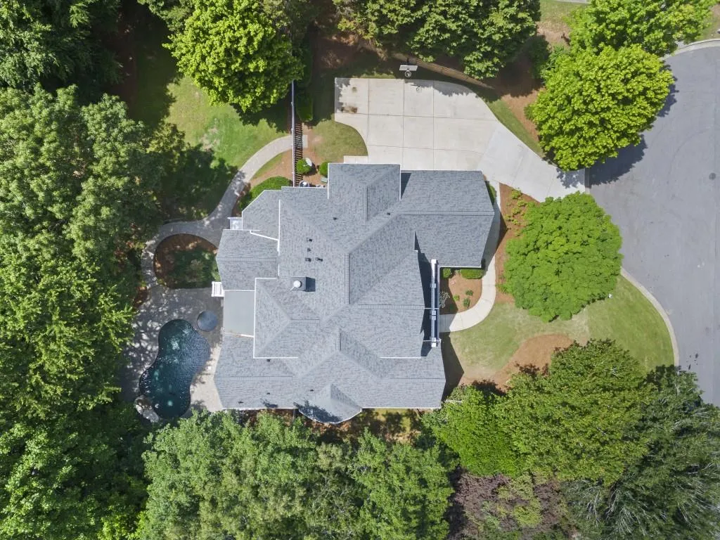 650 Eaton Place, Sandy Springs, Georgia 30350, 5 Bedrooms Bedrooms, ,4 BathroomsBathrooms,Residential,Sold,650 Eaton Place,7390624