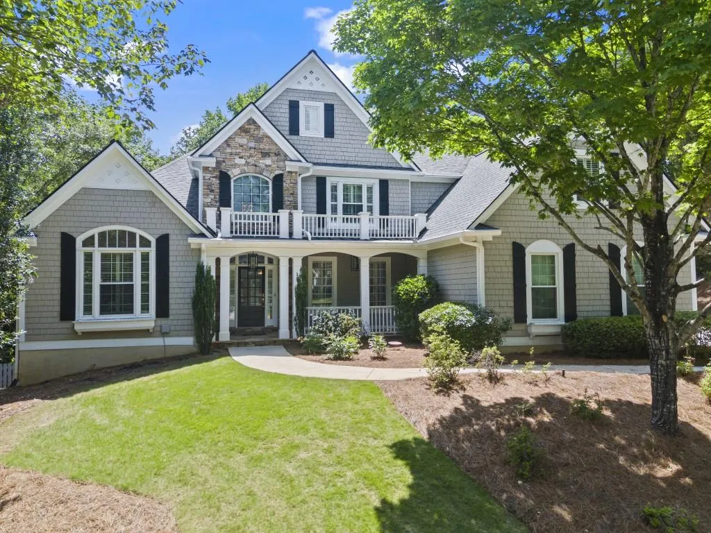 650 Eaton Place, Sandy Springs, Georgia 30350, 5 Bedrooms Bedrooms, ,4 BathroomsBathrooms,Residential,Sold,650 Eaton Place,7390624