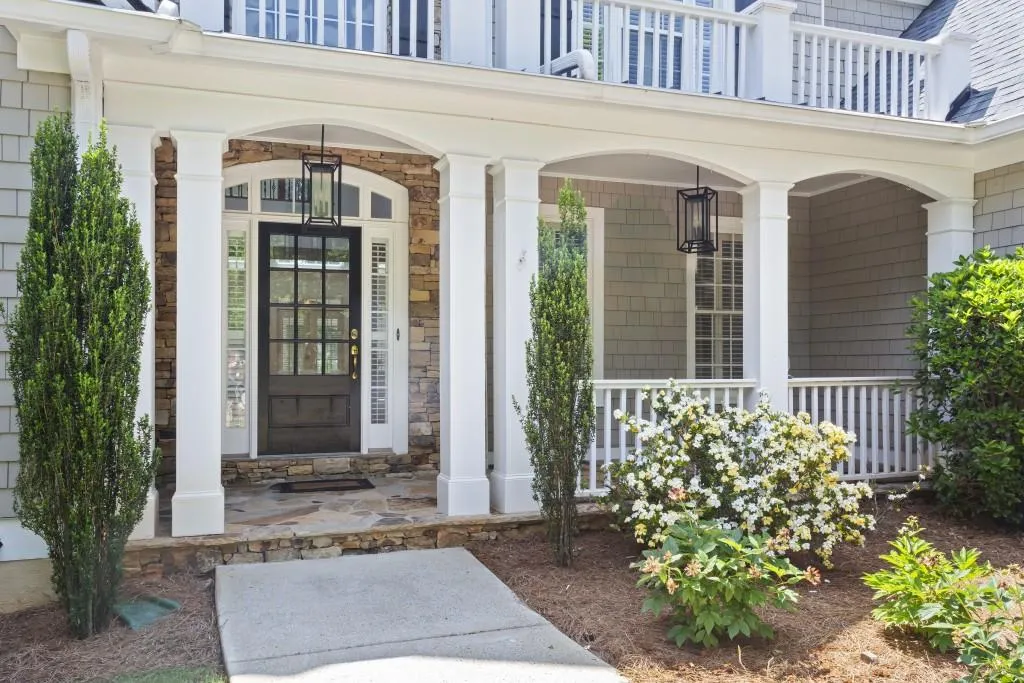650 Eaton Place, Sandy Springs, Georgia 30350, 5 Bedrooms Bedrooms, ,4 BathroomsBathrooms,Residential,Sold,650 Eaton Place,7390624