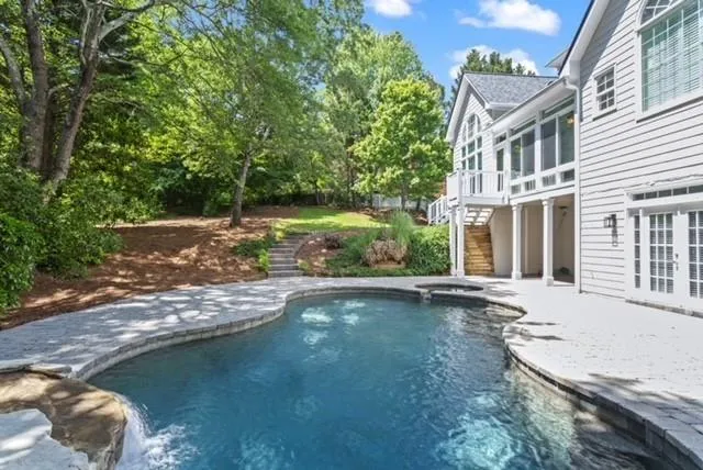 650 Eaton Place, Sandy Springs, Georgia 30350, 5 Bedrooms Bedrooms, ,4 BathroomsBathrooms,Residential,Sold,650 Eaton Place,7390624