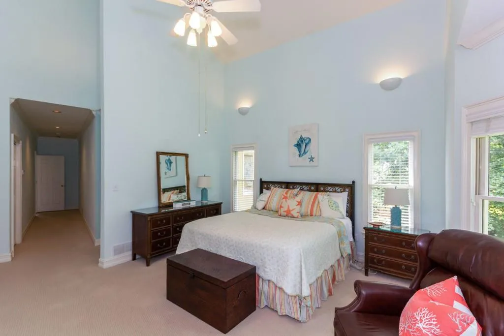 535 Fountain Oaks Way, Sandy Springs, Georgia 30342, 4 Bedrooms Bedrooms, ,3 BathroomsBathrooms,Residential,Sold,535 Fountain Oaks Way,6766009