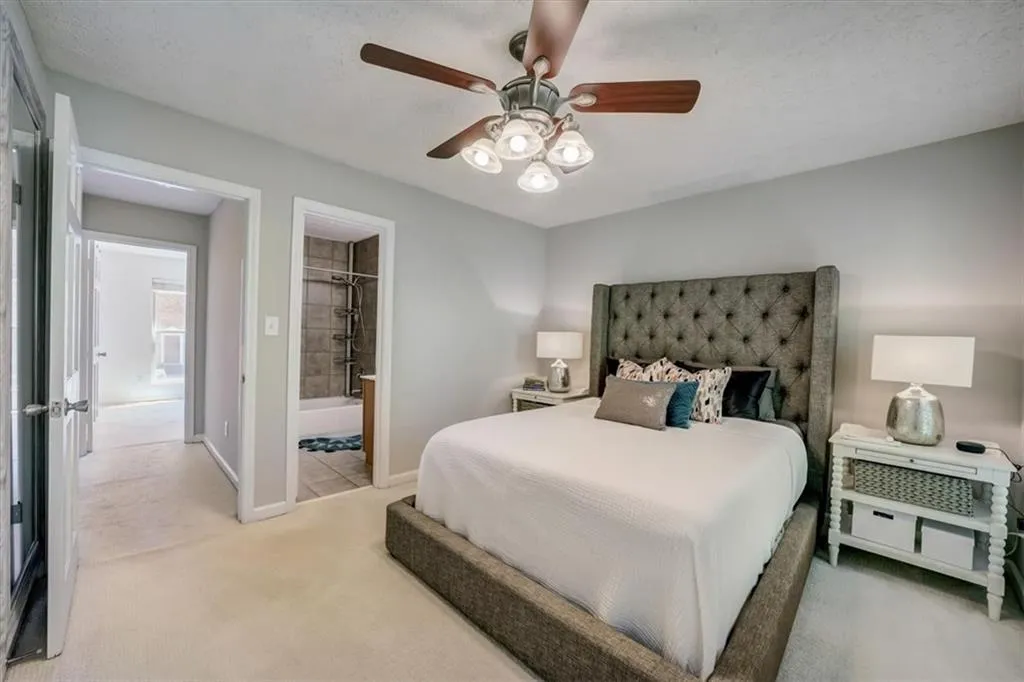 255 Winding River Drive Unit E, Sandy Springs, Georgia 30350, 2 Bedrooms Bedrooms, ,1 BathroomBathrooms,Residential,Sold,255 Winding River Drive Unit E,7212681