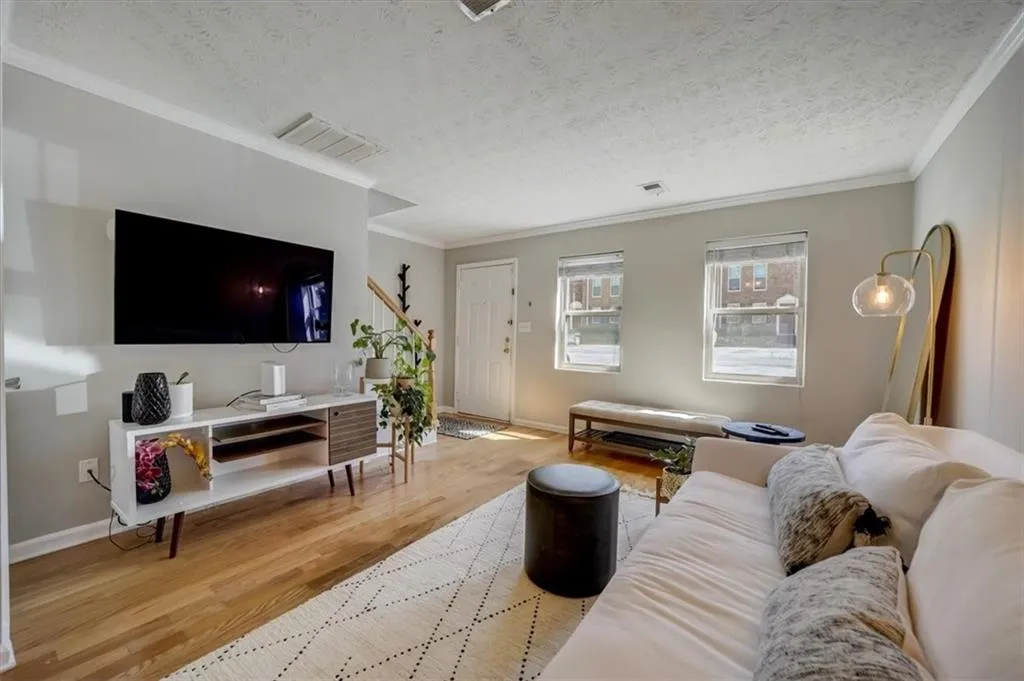 255 Winding River Drive Unit E, Sandy Springs, Georgia 30350, 2 Bedrooms Bedrooms, ,1 BathroomBathrooms,Residential,Sold,255 Winding River Drive Unit E,7212681