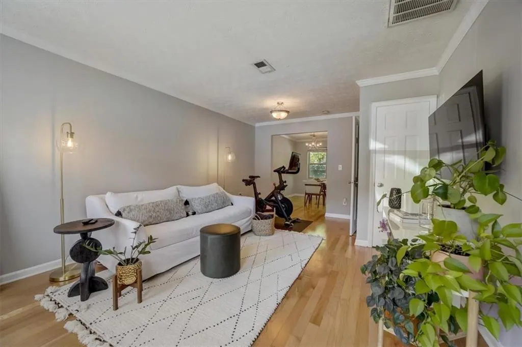 255 Winding River Drive Unit E, Sandy Springs, Georgia 30350, 2 Bedrooms Bedrooms, ,1 BathroomBathrooms,Residential,Sold,255 Winding River Drive Unit E,7212681