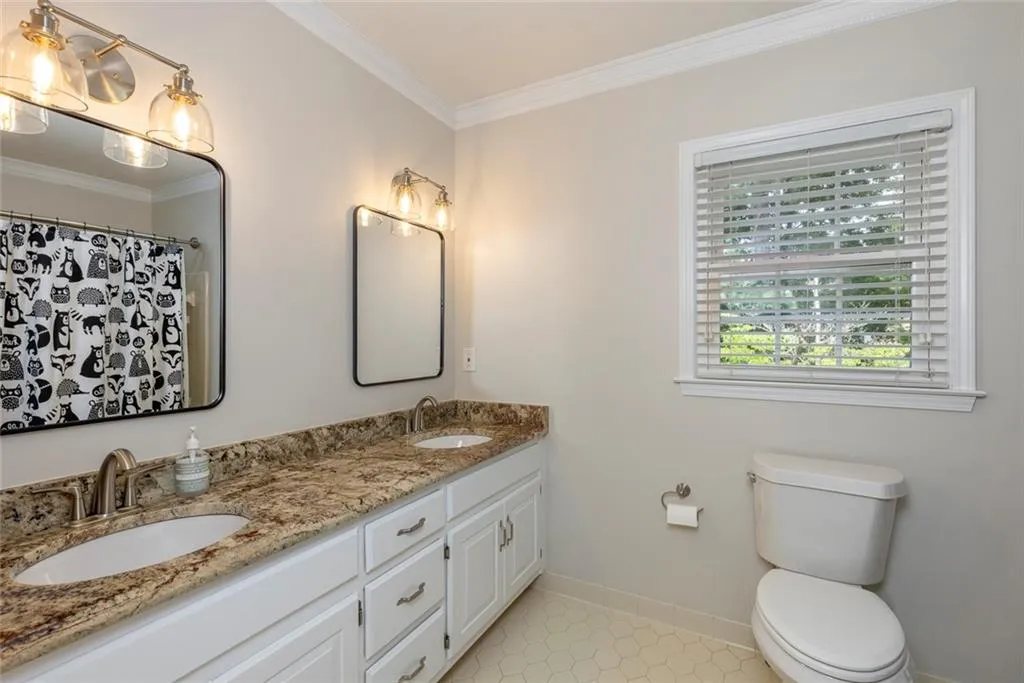 7765 Dunvegan Close, Sandy Springs, Georgia 30350, 4 Bedrooms Bedrooms, ,3 BathroomsBathrooms,Residential,For Sale,7765 Dunvegan Close,7619214