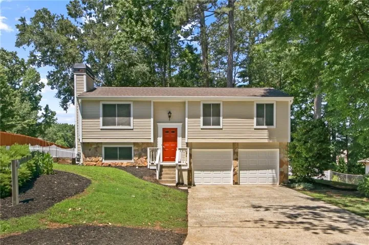 570 Sheringham Court, Roswell, Georgia 30076