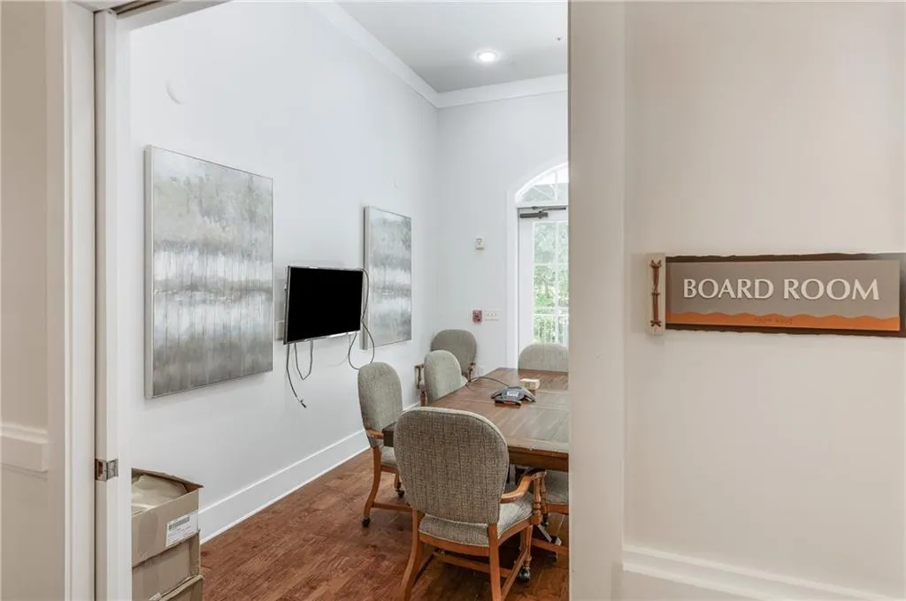 200 River Vista Drive Unit 608, Atlanta, Georgia 30339, 2 Bedrooms Bedrooms, ,2 BathroomsBathrooms,Residential,For Sale,200 River Vista Drive Unit 608,7640421