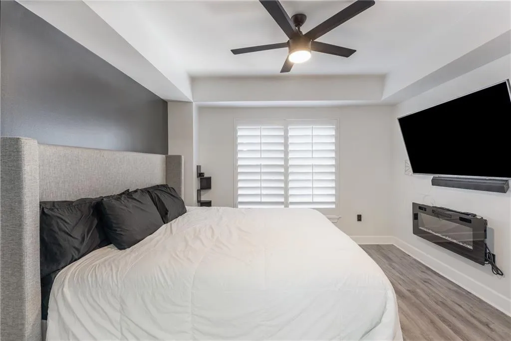 200 River Vista Drive Unit 608, Atlanta, Georgia 30339, 2 Bedrooms Bedrooms, ,2 BathroomsBathrooms,Residential,For Sale,200 River Vista Drive Unit 608,7640421