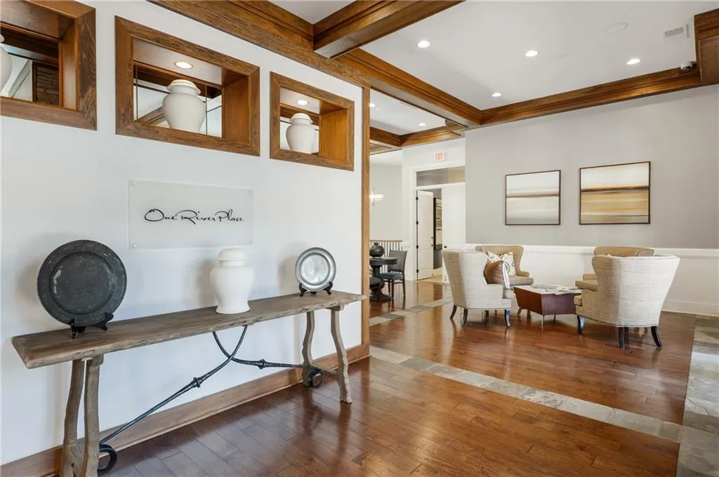 200 River Vista Drive Unit 608, Atlanta, Georgia 30339, 2 Bedrooms Bedrooms, ,2 BathroomsBathrooms,Residential,For Sale,200 River Vista Drive Unit 608,7640421