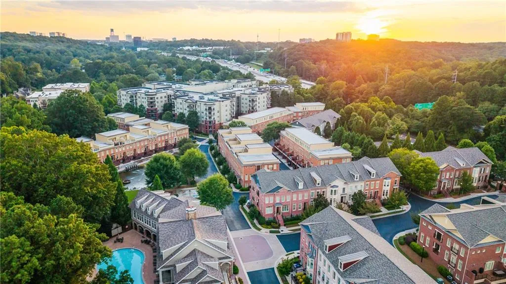 200 River Vista Drive Unit 608, Atlanta, Georgia 30339, 2 Bedrooms Bedrooms, ,2 BathroomsBathrooms,Residential,For Sale,200 River Vista Drive Unit 608,7640421