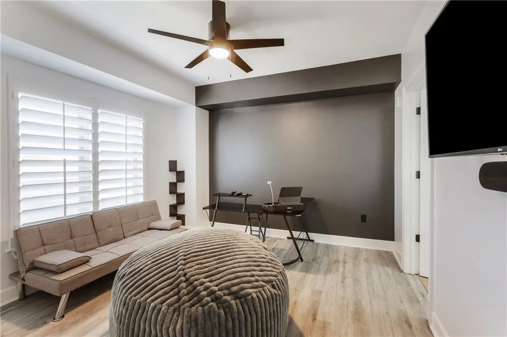 200 River Vista Drive Unit 608, Atlanta, Georgia 30339, 2 Bedrooms Bedrooms, ,2 BathroomsBathrooms,Residential,For Sale,200 River Vista Drive Unit 608,7640421