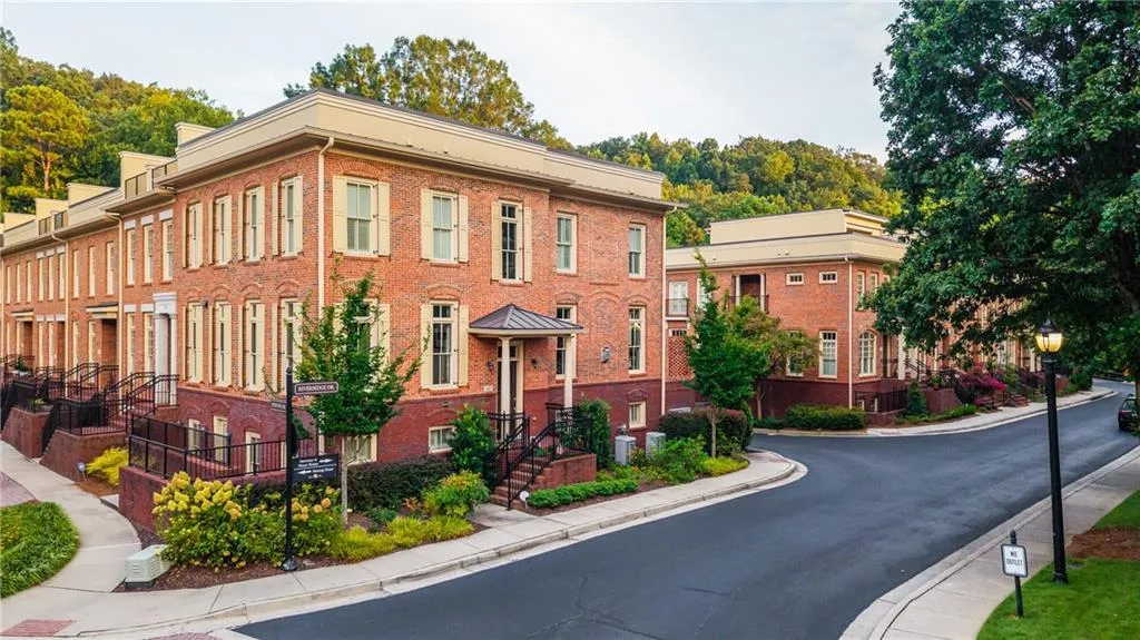 200 River Vista Drive Unit 608, Atlanta, Georgia 30339, 2 Bedrooms Bedrooms, ,2 BathroomsBathrooms,Residential,For Sale,200 River Vista Drive Unit 608,7640421