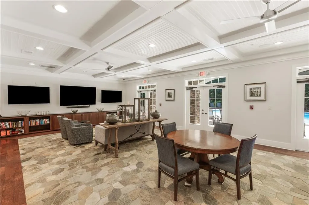 200 River Vista Drive Unit 608, Atlanta, Georgia 30339, 2 Bedrooms Bedrooms, ,2 BathroomsBathrooms,Residential,For Sale,200 River Vista Drive Unit 608,7640421