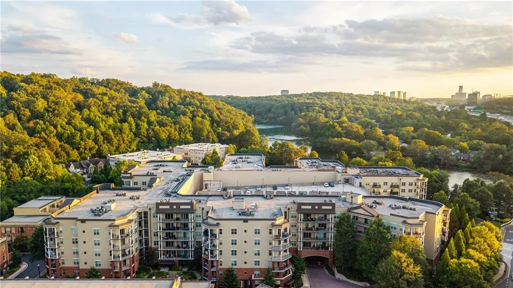 200 River Vista Drive Unit 608, Atlanta, Georgia 30339, 2 Bedrooms Bedrooms, ,2 BathroomsBathrooms,Residential,For Sale,200 River Vista Drive Unit 608,7640421