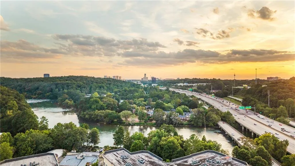 200 River Vista Drive Unit 608, Atlanta, Georgia 30339, 2 Bedrooms Bedrooms, ,2 BathroomsBathrooms,Residential,For Sale,200 River Vista Drive Unit 608,7640421
