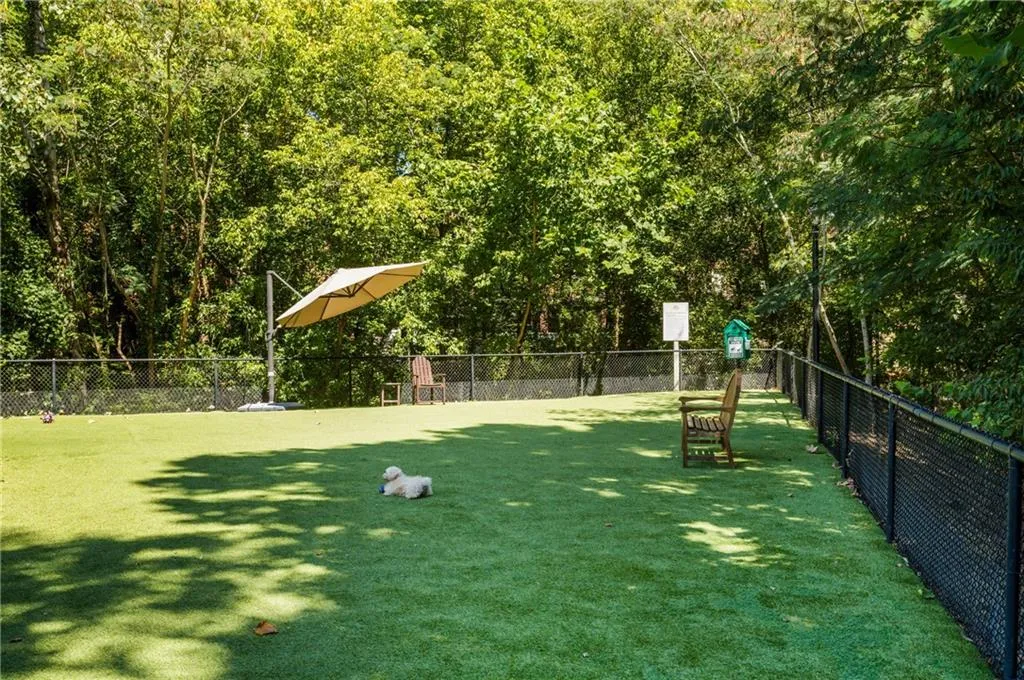 200 River Vista Drive Unit 608, Atlanta, Georgia 30339, 2 Bedrooms Bedrooms, ,2 BathroomsBathrooms,Residential,For Sale,200 River Vista Drive Unit 608,7640421