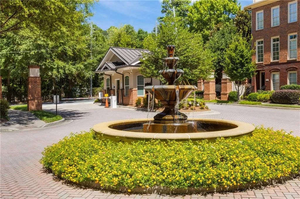 200 River Vista Drive Unit 608, Atlanta, Georgia 30339, 2 Bedrooms Bedrooms, ,2 BathroomsBathrooms,Residential,For Sale,200 River Vista Drive Unit 608,7640421