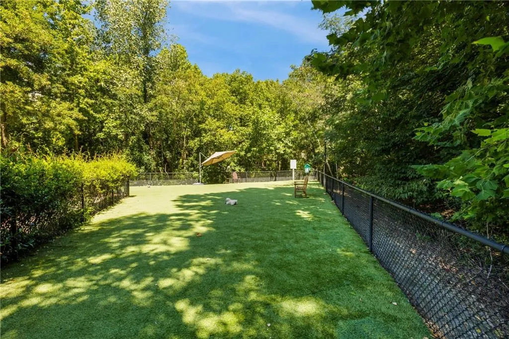 200 River Vista Drive Unit 608, Atlanta, Georgia 30339, 2 Bedrooms Bedrooms, ,2 BathroomsBathrooms,Residential,For Sale,200 River Vista Drive Unit 608,7640421