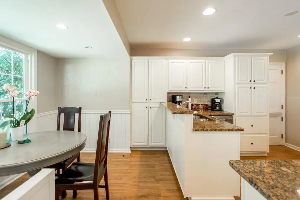 230 Abington Drive, Atlanta, Georgia 30328, 4 Bedrooms Bedrooms, ,3 BathroomsBathrooms,Residential,Sold,230 Abington Drive,5908493