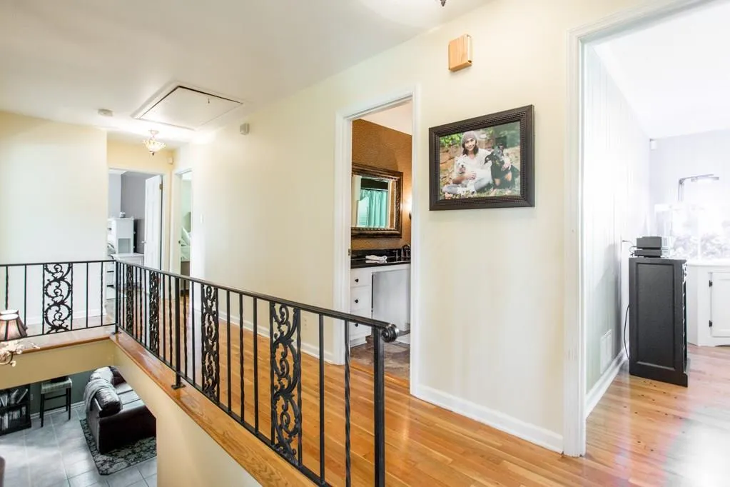 230 Abington Drive, Atlanta, Georgia 30328, 4 Bedrooms Bedrooms, ,3 BathroomsBathrooms,Residential,Sold,230 Abington Drive,5908493