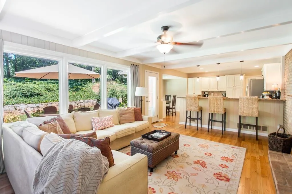 230 Abington Drive, Atlanta, Georgia 30328, 4 Bedrooms Bedrooms, ,3 BathroomsBathrooms,Residential,Sold,230 Abington Drive,5908493