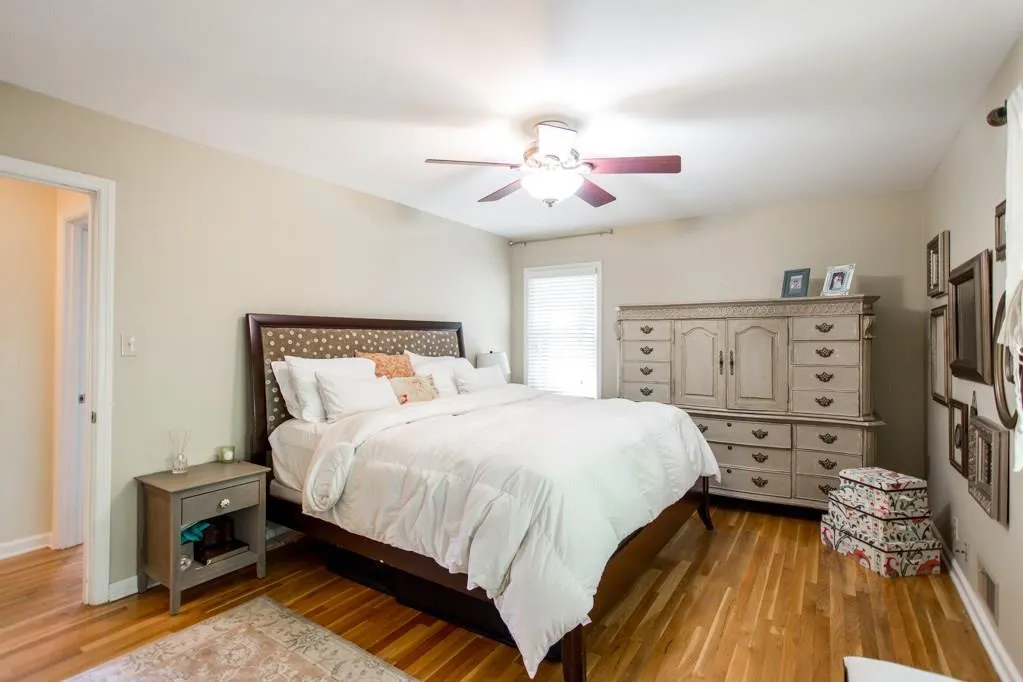 230 Abington Drive, Atlanta, Georgia 30328, 4 Bedrooms Bedrooms, ,3 BathroomsBathrooms,Residential,Sold,230 Abington Drive,5908493