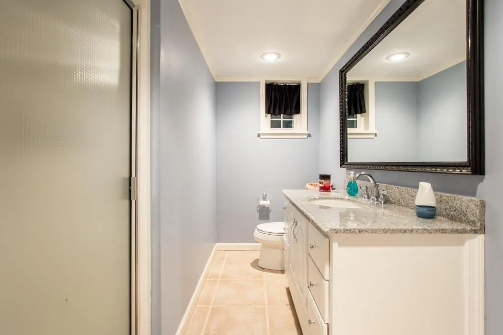 230 Abington Drive, Atlanta, Georgia 30328, 4 Bedrooms Bedrooms, ,3 BathroomsBathrooms,Residential,Sold,230 Abington Drive,5908493