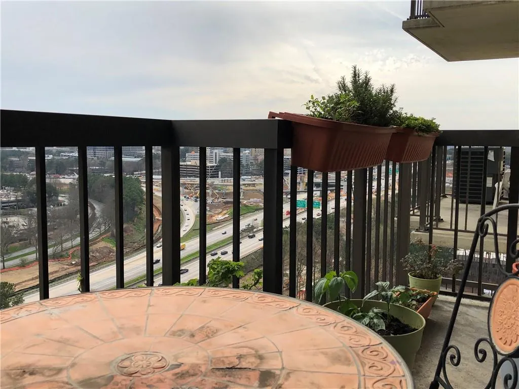 795 Hammond Drive Unit #2004, Atlanta, Georgia 30328, 1 Bedroom Bedrooms, ,1 BathroomBathrooms,Residential,Sold,795 Hammond Drive Unit #2004,6517872