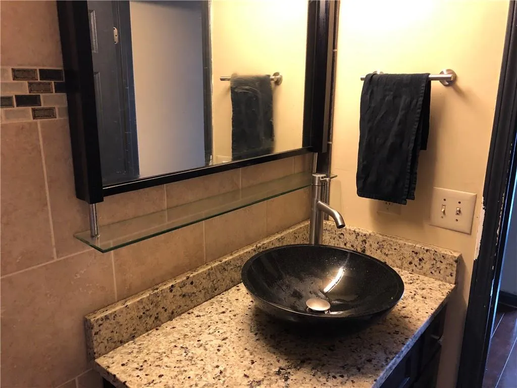 795 Hammond Drive Unit #2004, Atlanta, Georgia 30328, 1 Bedroom Bedrooms, ,1 BathroomBathrooms,Residential,Sold,795 Hammond Drive Unit #2004,6517872