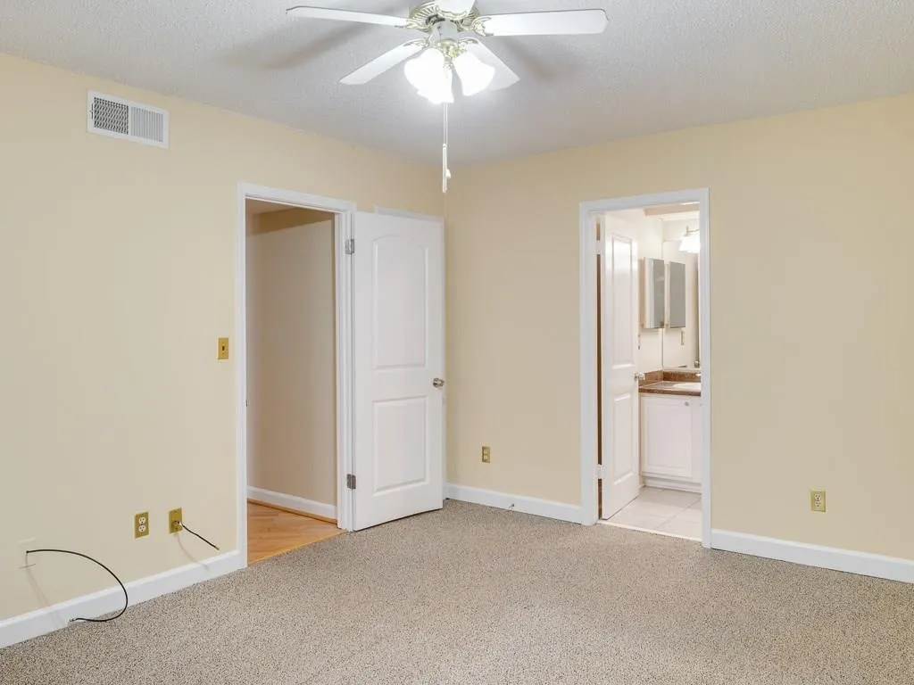 1805 Wingate Way, Sandy Springs, Georgia 30350, 2 Bedrooms Bedrooms, ,2 BathroomsBathrooms,Residential,Sold,1805 Wingate Way,5792053