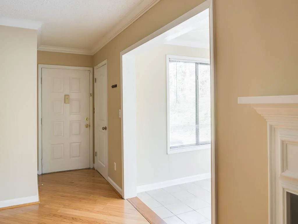 1805 Wingate Way, Sandy Springs, Georgia 30350, 2 Bedrooms Bedrooms, ,2 BathroomsBathrooms,Residential,Sold,1805 Wingate Way,5792053