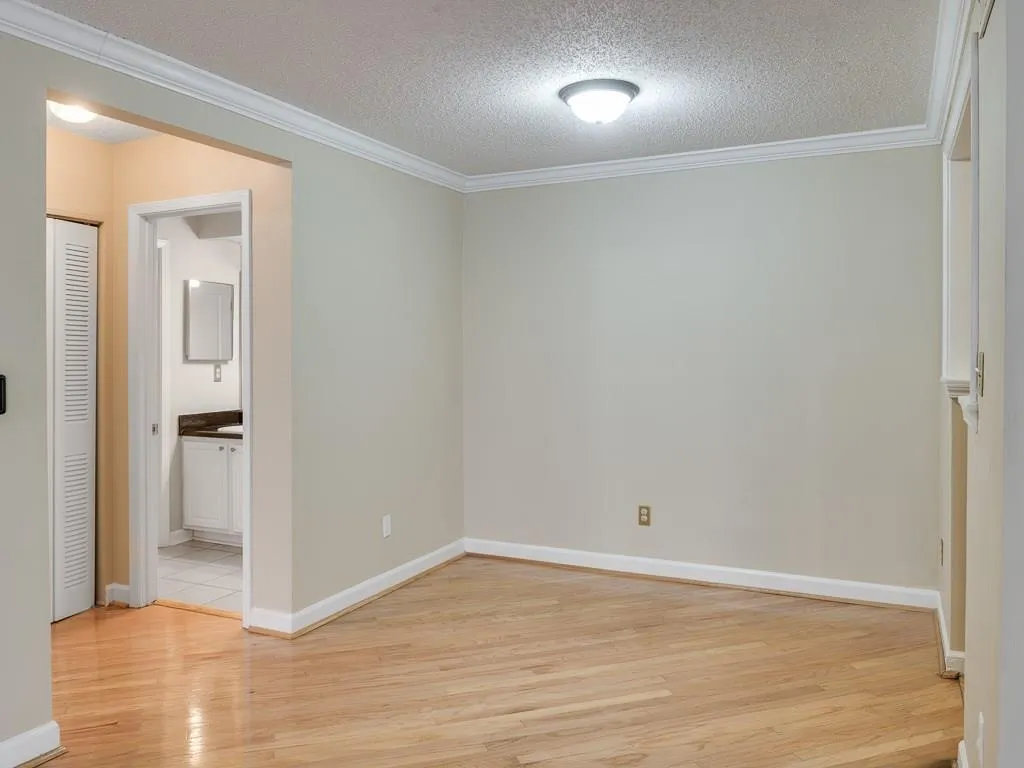 1805 Wingate Way, Sandy Springs, Georgia 30350, 2 Bedrooms Bedrooms, ,2 BathroomsBathrooms,Residential,Sold,1805 Wingate Way,5792053