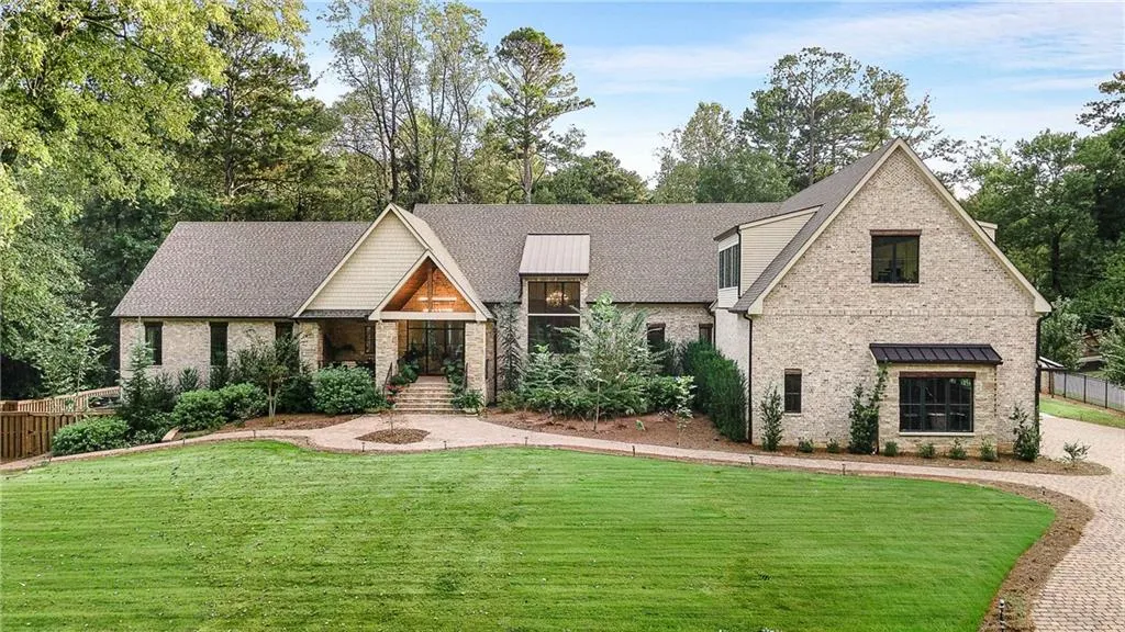 8380 Berkley Ridge, Sandy Springs, Georgia 30350, 5 Bedrooms Bedrooms, ,5 BathroomsBathrooms,Residential,For Sale,8380 Berkley Ridge,7710155