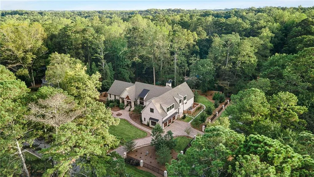 8380 Berkley Ridge, Sandy Springs, Georgia 30350, 5 Bedrooms Bedrooms, ,5 BathroomsBathrooms,Residential,For Sale,8380 Berkley Ridge,7710155