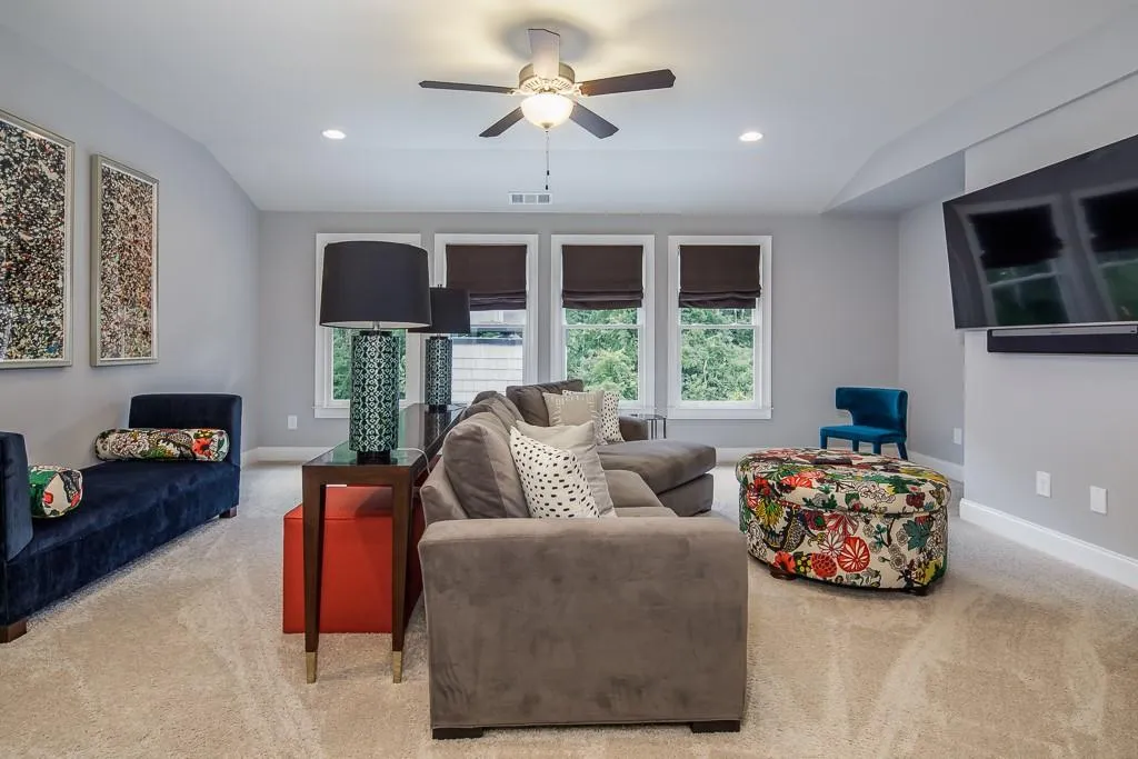5727 Long Island Drive Nw, Atlanta, Georgia 30327, 6 Bedrooms Bedrooms, ,5 BathroomsBathrooms,Residential,Sold,5727 Long Island Drive Nw,6597803