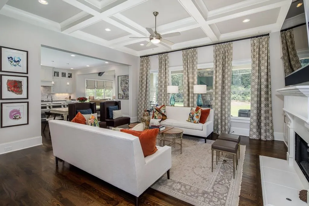 5727 Long Island Drive Nw, Atlanta, Georgia 30327, 6 Bedrooms Bedrooms, ,5 BathroomsBathrooms,Residential,Sold,5727 Long Island Drive Nw,6597803