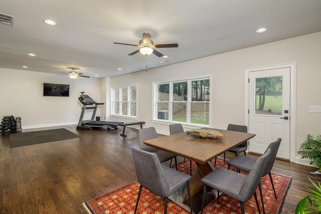 5727 Long Island Drive Nw, Atlanta, Georgia 30327, 6 Bedrooms Bedrooms, ,5 BathroomsBathrooms,Residential,Sold,5727 Long Island Drive Nw,6597803