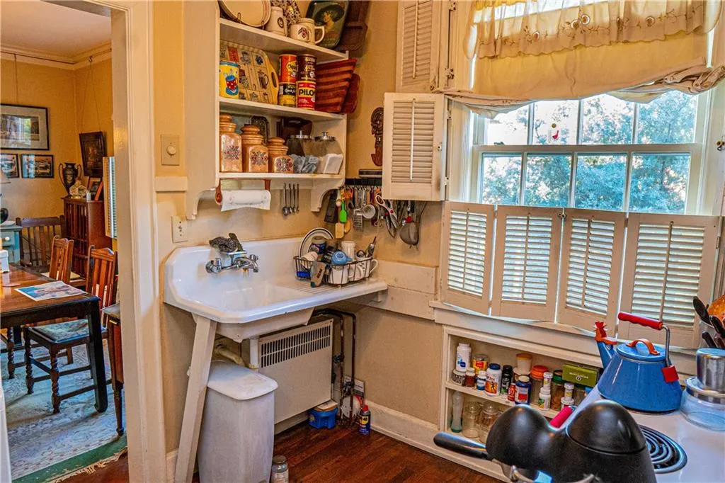 1765 Ne 3b Peachtree Street, Atlanta, Georgia 30309, 1 Bedroom Bedrooms, ,1 BathroomBathrooms,Residential,For Sale,1765 Ne 3b Peachtree Street,7670956