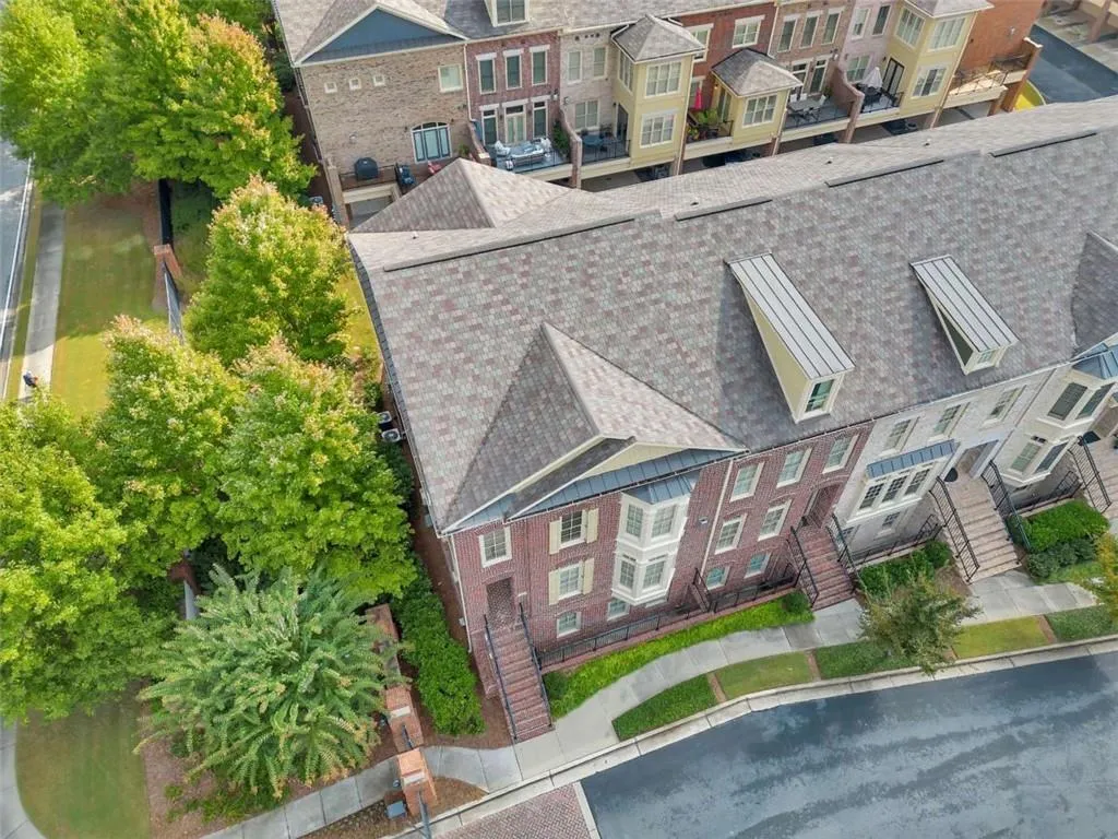 201 Riversgate Drive, Atlanta, Georgia 30339, 4 Bedrooms Bedrooms, ,4 BathroomsBathrooms,Residential,For Sale,201 Riversgate Drive,7759628