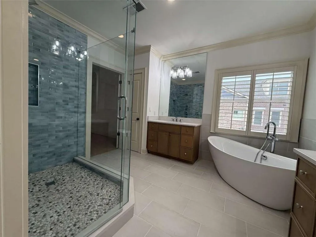 201 Riversgate Drive, Atlanta, Georgia 30339, 4 Bedrooms Bedrooms, ,4 BathroomsBathrooms,Residential,Sold,201 Riversgate Drive,7759628