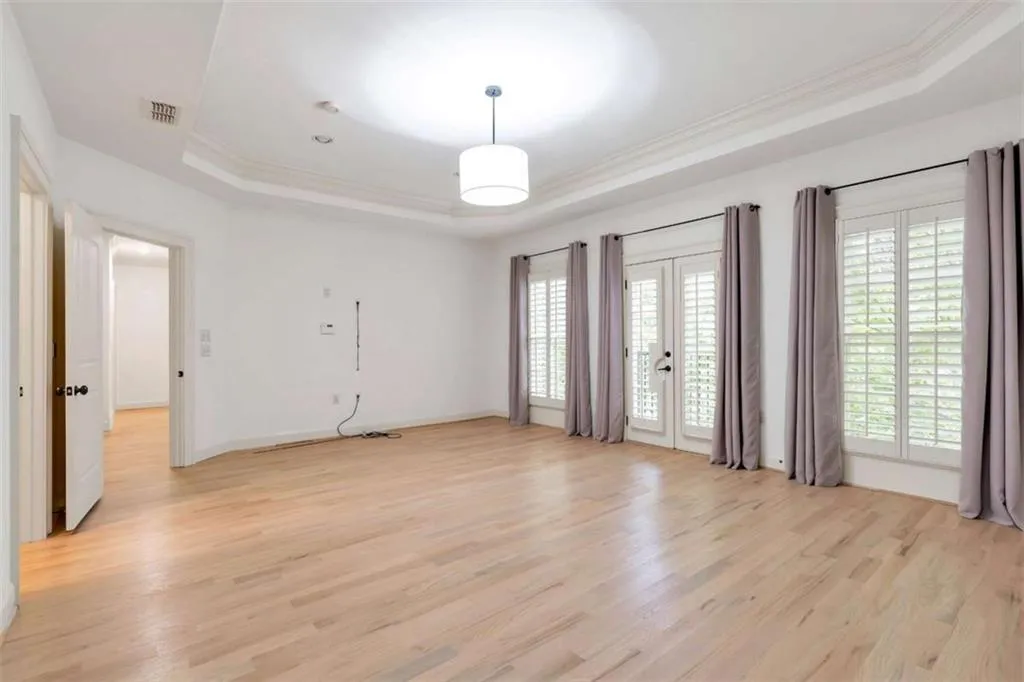 201 Riversgate Drive, Atlanta, Georgia 30339, 4 Bedrooms Bedrooms, ,4 BathroomsBathrooms,Residential,Sold,201 Riversgate Drive,7759628